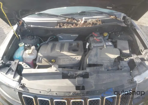 2016 Jeep Compass Sport z USA, uszkodzony, nr VIN 1C4NJDBB4GD778426